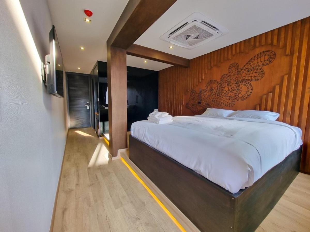The Nhorm Hotel Ratchada Bangkok Dış mekan fotoğraf